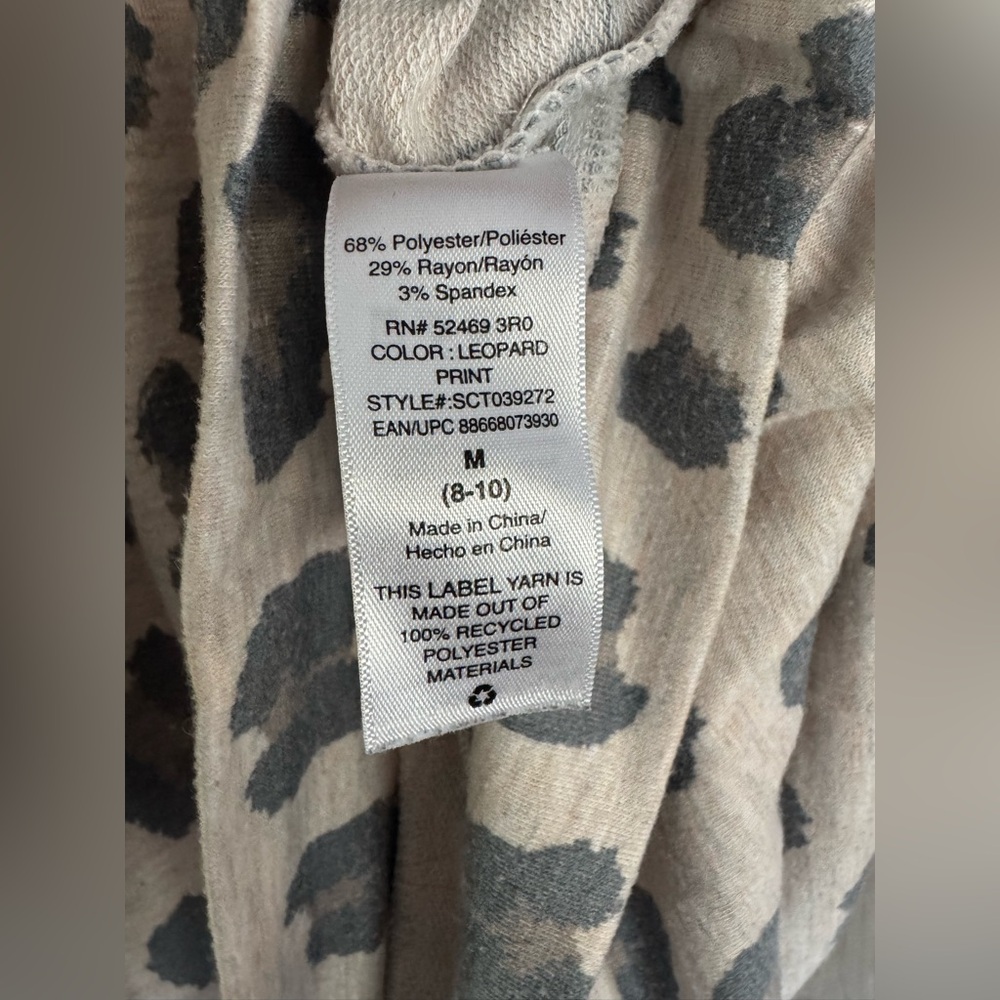 Scoop | Women’s Leopard Print French Terry Hoodie | Size M - Picture 12 of 12